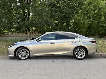 5: Lexus ES: 2022 г., 2.5 л, Автомат, Гибрид, Седан — 4