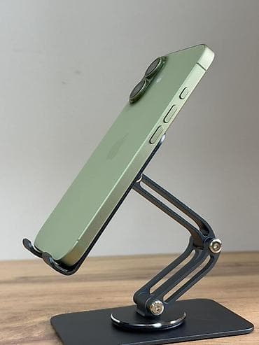 IPhone 17, Б/у, 256 ГБ, Зеленый, Защитное стекло, Чехол, 99 % — 3