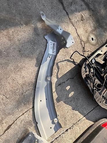 шпаклёвка на авто: Обшивка багажника Hyundai Б/у — 6