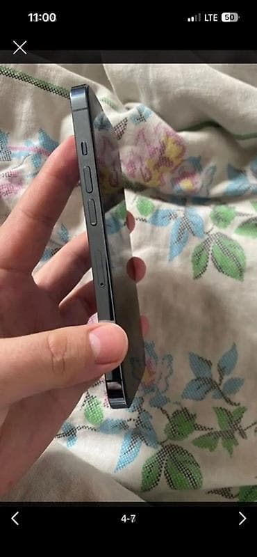 айфое 12: IPhone 13 Pro, Б/у, 256 ГБ, Sierra Blue, Зарядное устройство, Чехол, 100 % — 6