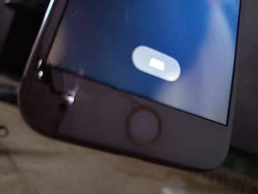 корпус пк бишкек: IPhone 8, Колдонулган, 64 ГБ, Алтын, Заряддоочу түзүлүш, 79 % — 1