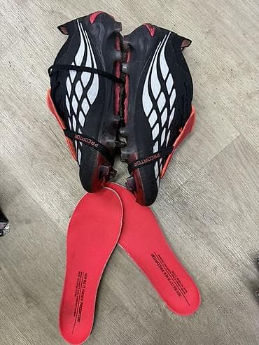nike react: Футбольные бутсы Adidas Predator (FG) Размер :41 Черно Красные Одел — 1