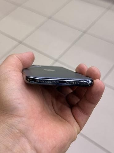 13 iphone: IPhone 11 Pro, Б/у, 256 ГБ, Space Gray, 72 % — 2