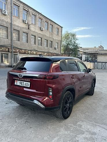 mini cooper: Toyota Urban Cruiser: 2023 г., 1.5 л, Автомат, Гибрид, Кроссовер — 5