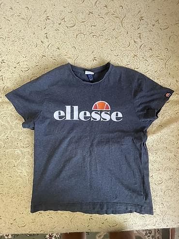 пут кийим: Мужская футболка Ellesse Оригинальная ✅ Состояние: 9/10 (небольшой — 3