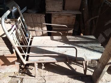 Хорошие сани можно ослика запрагать