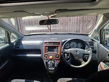 step wgn: Honda Stream: 2003 г., 2 л, Автомат, Газ, Минивэн — 7