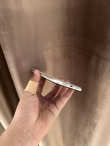 samsung 2020: IPhone 11, Белый — 5