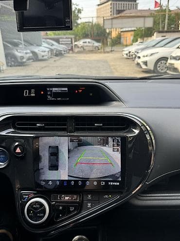 некст 1: Toyota Prius C: 2019 г., 1.5 л, Автомат, Гибрид, Хэтчбэк — 7