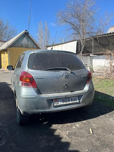 hyundai аксент: Toyota Yaris: 2010 г., 1.3 л, Автомат, Бензин, Хэтчбэк — 3