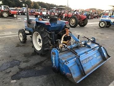 bmv e32: Продается японский трактор Iseki TL2300 с фрезой.Техника в пути есть — 4