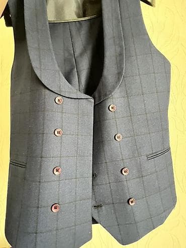 куртка милитари: Мужской костюм-тройка AGS, силуэт Slim Fit. - Состав: плотная — 2