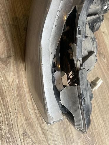 eagle eyes: Передняя левая фара Kia Б/у, Оригинал — 3