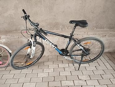 Горный велосипед Giant - Тип: хардтейл, 26" - Рама: алюминиевая