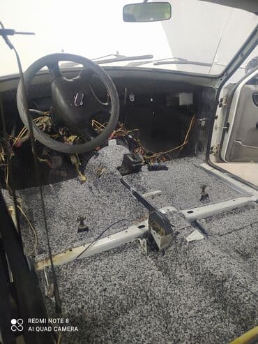 оборудование для химчистки авто: Перетяжка реставрация торпедо, перешив сидений, покраска пластиковых — 12