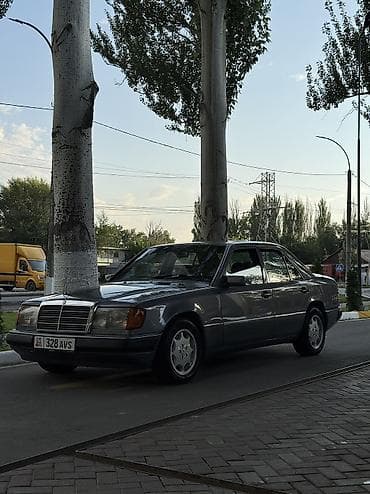 бак на 124 мерс: Mercedes-Benz W124: 1990 г., 2.3 л, Механика, Бензин, Седан — 3