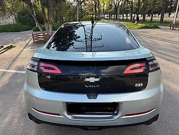 манометр для шин: Chevrolet Volt: 2012 г., 1.4 л, Автомат, Гибрид, Хэтчбэк — 5