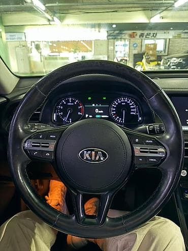 bmw x7 2020: Kia K7: 2019 г., Седан — 6