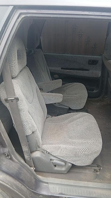 чехол для портера: Mitsubishi Space Wagon: 2001 г., 2.4 л, Механика, Бензин — 6