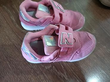 Детские кроссовки чистые выстиранное очень качественные New Balance