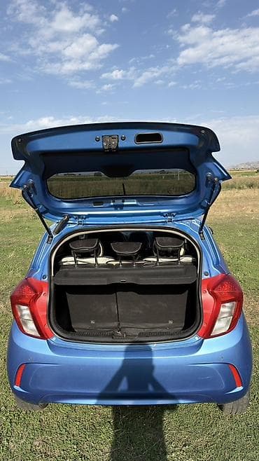 Chevrolet Spark: 2017 г., 1 л, Вариатор, Бензин, Хэтчбэк — 6