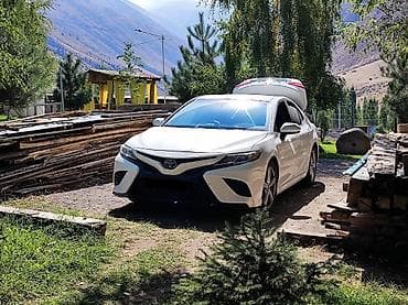 corolla s: Toyota Camry: 2018 г., 2.5 л, Автомат, Бензин, Седан — 2