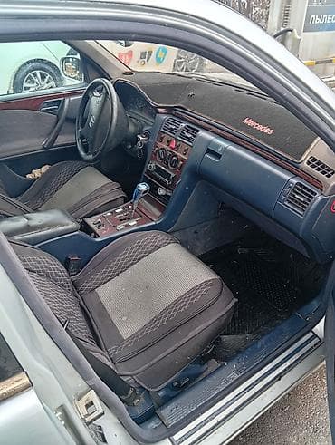 дверные карты на бмв е34: Mercedes-Benz E-Class: 2001 г., 2.2 л, Автомат, Дизель, Седан — 6