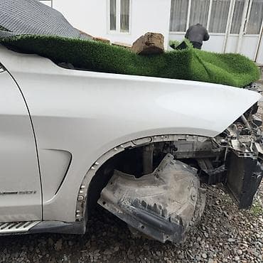 Унаа тетиктери: Канат Алдыңкы оң BMW, 2017 г., Колдонулган, Оригинал — 1