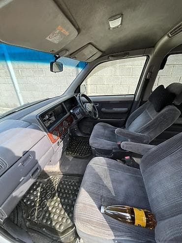 японский авто: Honda Stepwgn: 2000 г., 2 л, Автомат, Газ, Минивэн — 4