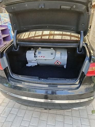 Продажа авто: Kia K7: 2012 г., 3 л, Автомат, Газ, Седан — 4