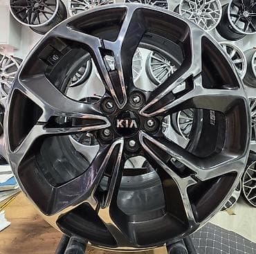 kia ceed: Литые Диски R 19 Kia, Комплект, отверстий - 5, Б/у — 1