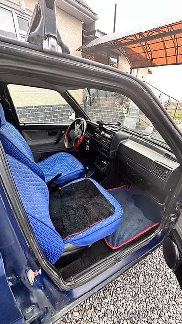 Транспорт: Volkswagen Golf: 1992 г., 1.8 л, Кол менен иштөөчү, Бензин, Хетчбек — 2