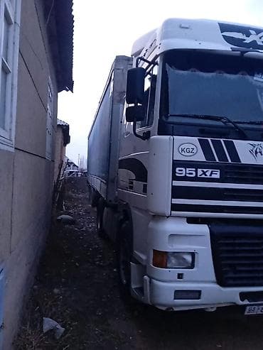 highlander 2012: Тягач, DAF, Тентованный — 3