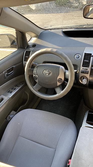 Toyota Prius: 2007 г., 1.5 л, Вариатор, Гибрид, Лифтбек — 5