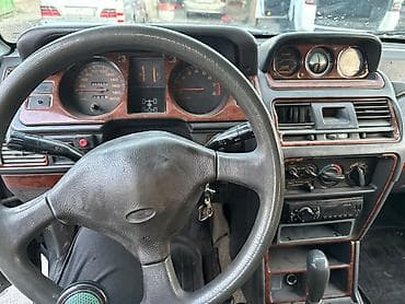 go go: Mitsubishi Pajero: 1994 г., 2.6 л, Механика, Бензин, Внедорожник — 9