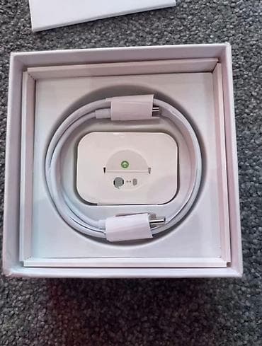 macbook pro m2: Apple AirPods Pro (2‑го поколения) с зарядным кейсом MagSafe (USB‑C) — 5