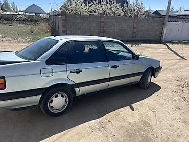 Volkswagen Passat: 1994 г., 2 л, Кол менен иштөөчү, Бензин, Седан — 9