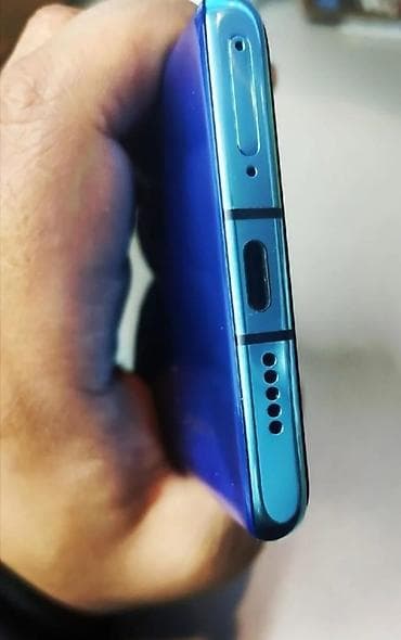 Техника и электроника: Смартфон Huawei P30 (цвет Breathing Crystal/аквамарин) в комплекте — 3
