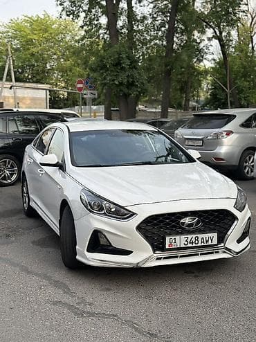 Hyundai Sonata: 2019 г., 2 л, Автомат, Газ, Седан