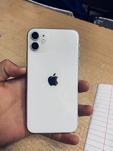 iphone xm: IPhone 11, Белый — 3