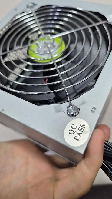 pcie: Блок питания, Новый, Delux, 420 Вт, 80 Plus, 420 Вт — 3