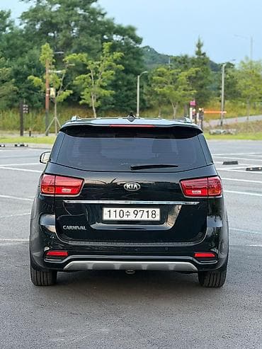 киа продаю: Kia Carnival: 2019 г., 2.2 л, Автомат, Дизель, Минивэн — 4