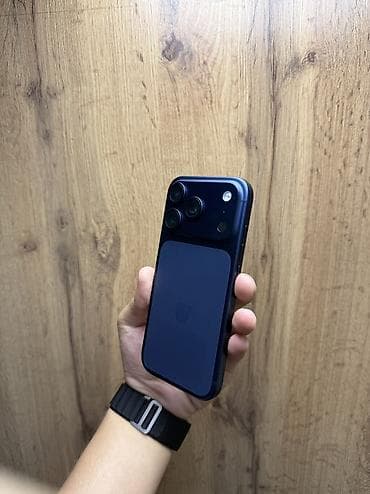 IPhone 17 Pro, Б/у, 512 ГБ, Синий, Защитное стекло, Чехол, Коробка, В рассрочку, 100 %