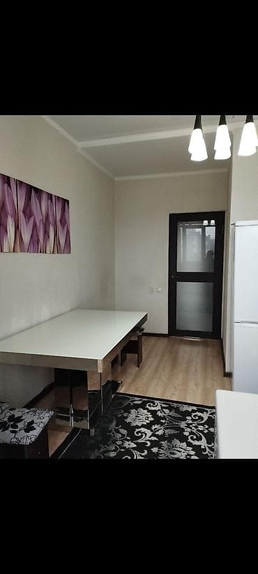 запад: 2 комнаты, 60 м², 107 серия, 8 этаж, Дизайнерский ремонт — 1