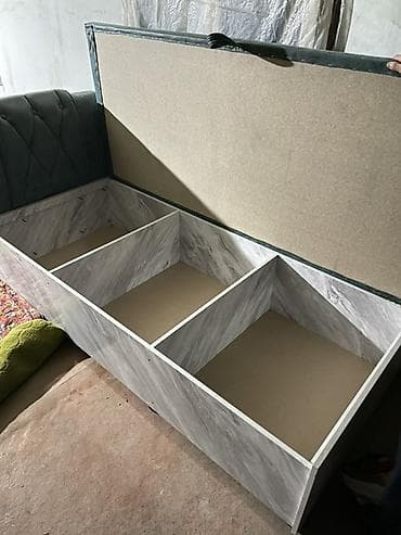 одна спальный крават: Односпальная кровать, Новый, С ящиком для хранения, длина - 190 см — 2