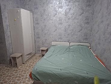 Сдаётся гостевой номер-студия с собственной кухней и санузлом. По — 1