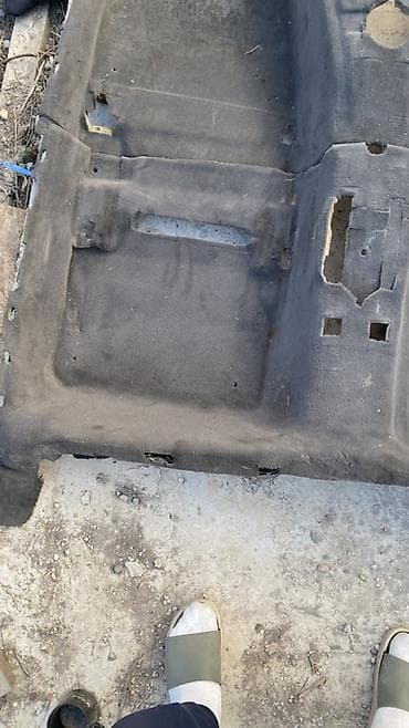 авто ковралин: Ковролин салона (пол) на бмв е34 - Формованный напольный — 4