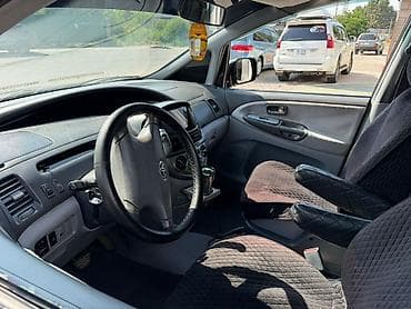 tlc 200: Toyota Previa: 2001 г., 2.4 л, Автомат, Бензин, Минивэн — 7