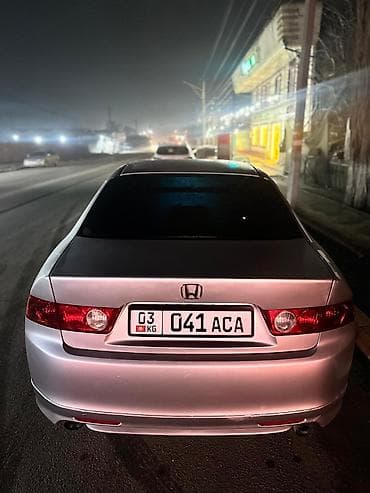 Honda Accord: 2004 г., 2.4 л, Механика, Седан — 4