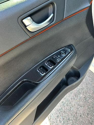Транспорт: Kia K5: 2019 г., 2 л, Автомат, Газ, Седан — 3